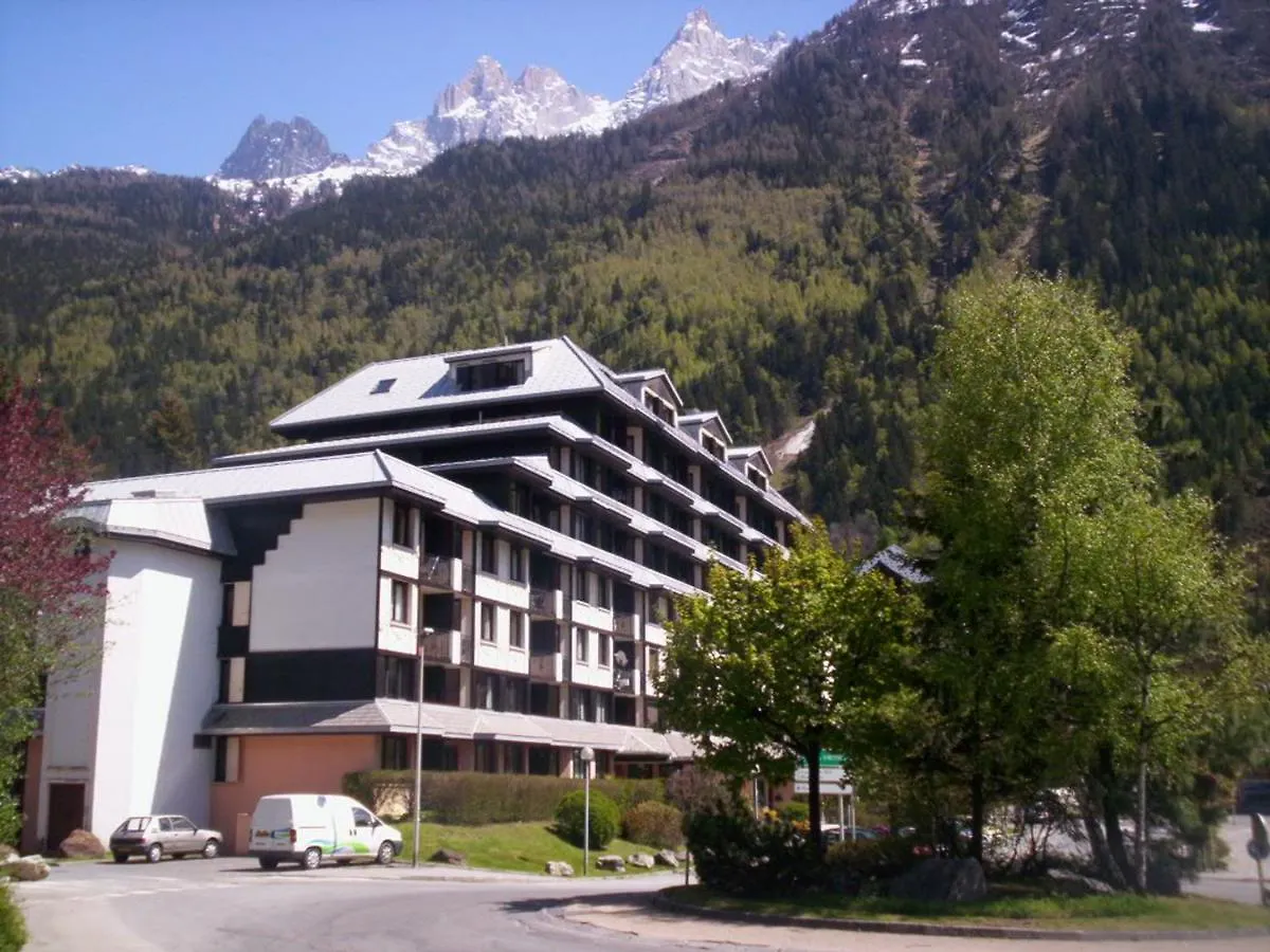 Appartement Avec Parking, Lave-Linge Et Proche Bus De Geneve Et Domaines Skiables - Fr-1-517-62 Σαμονί 0*,  Γαλλία